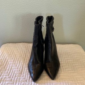 Nine West Poway black leather Ankle Boots size 7.5